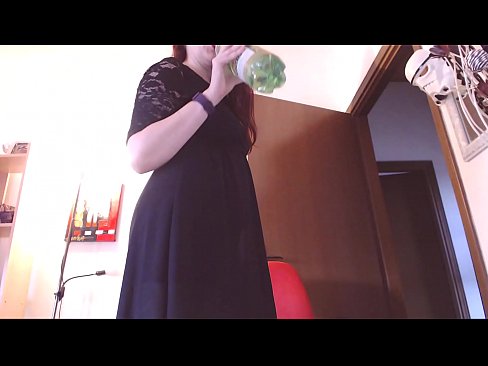 ❤️ Ein unterwürfiger Sklave, der schmutzige und üppige Höschen liebt, wird gezwungen zu masturbieren, nachdem er dieses Video gesehen hat! Porno vk bei uns